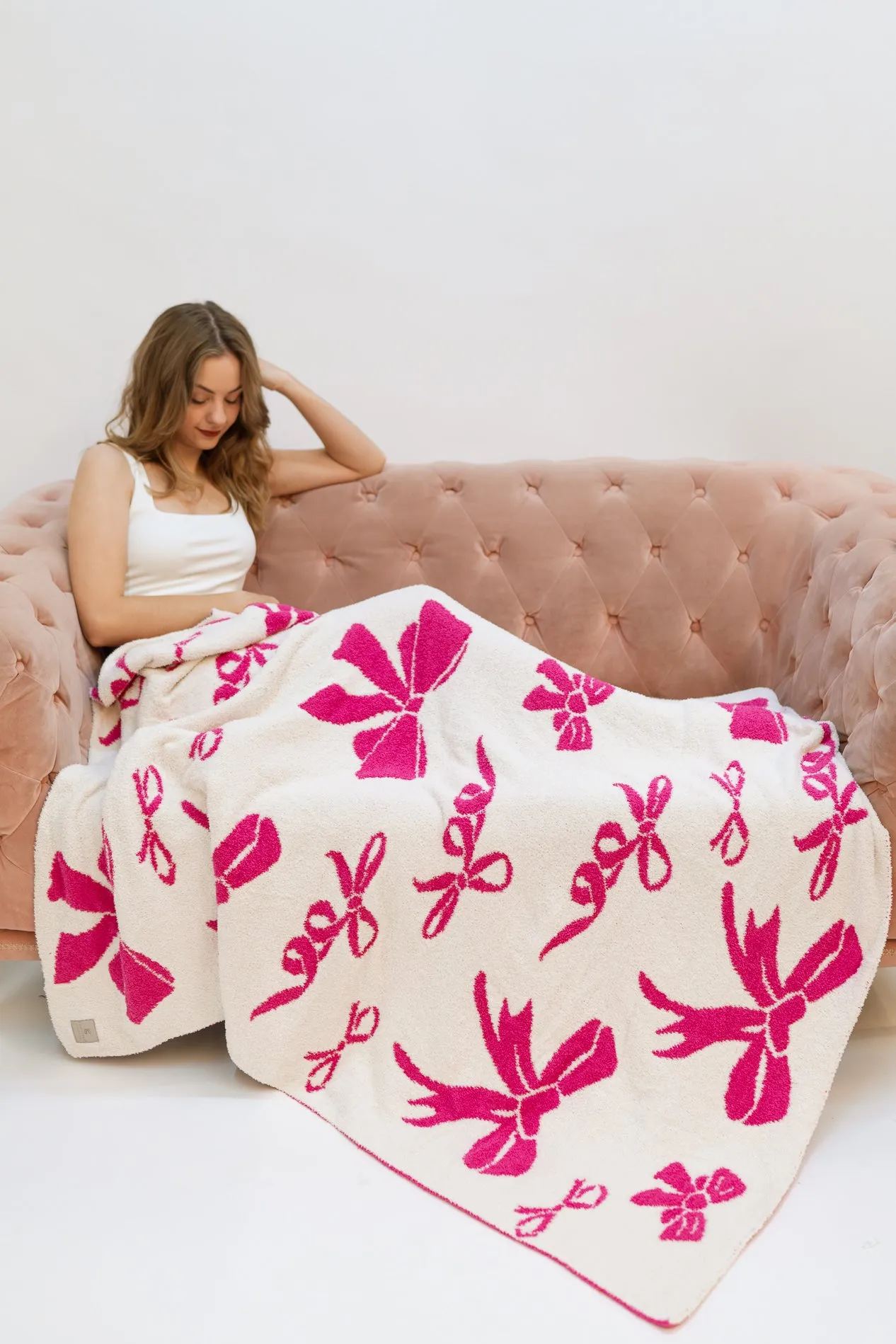 Bow Throw Blanket - Fuchsia