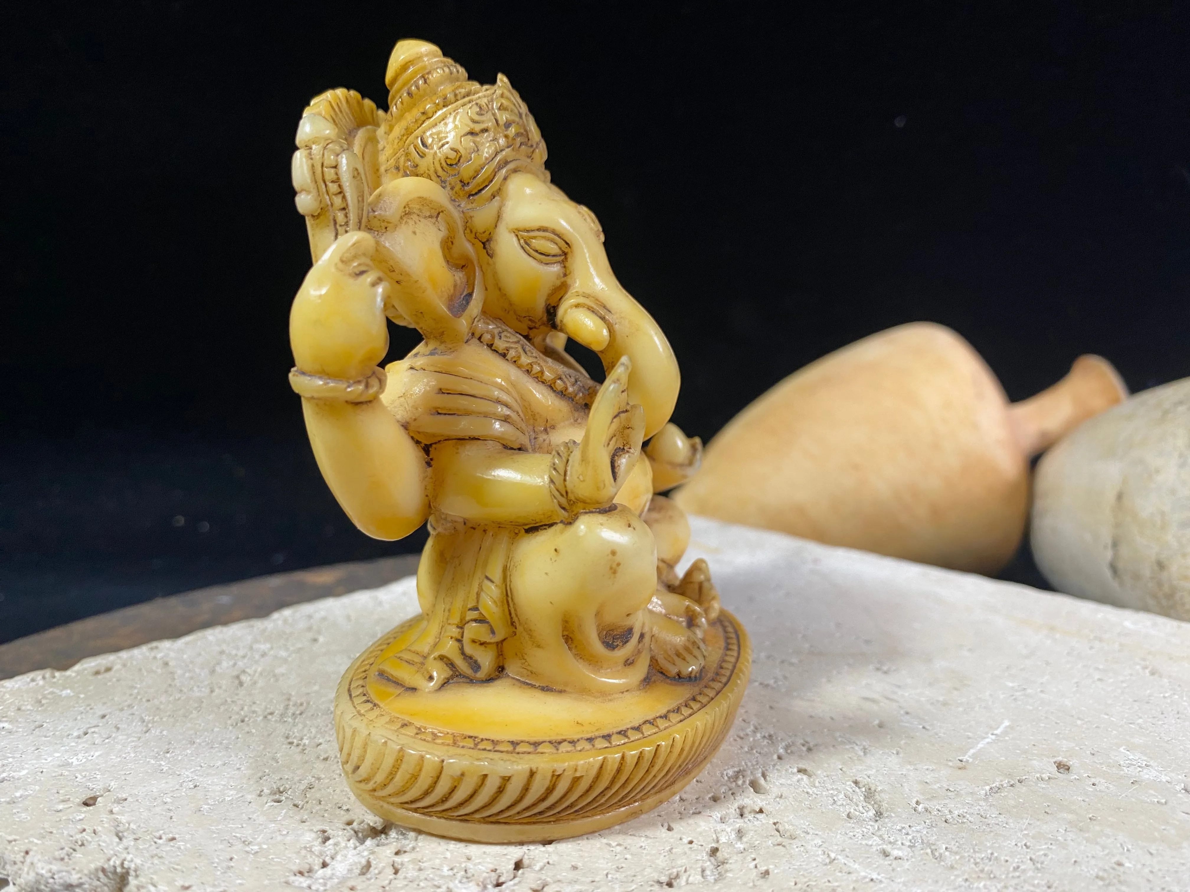 Cream Resin Ganesh Statue - Small