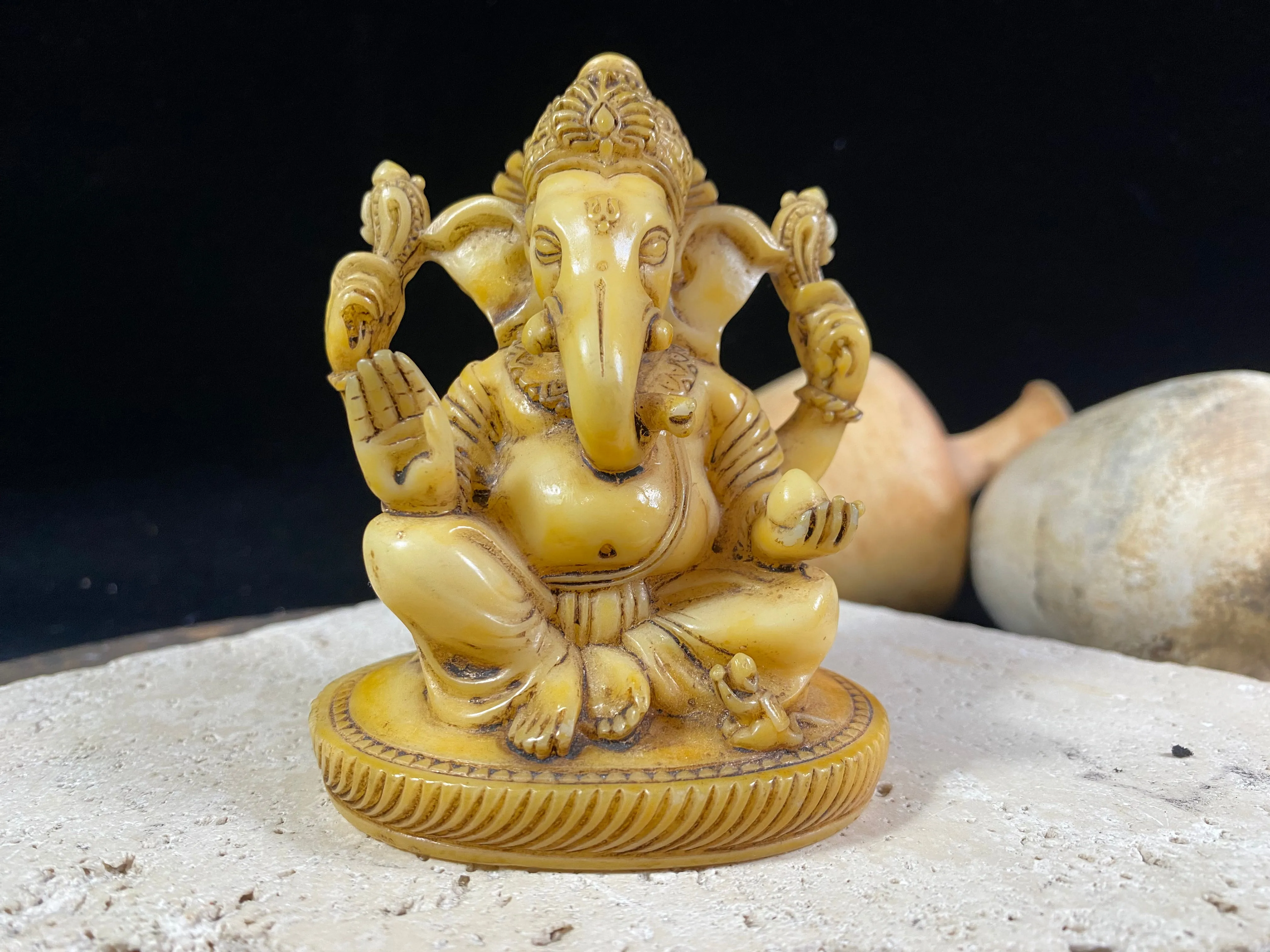 Cream Resin Ganesh Statue - Small