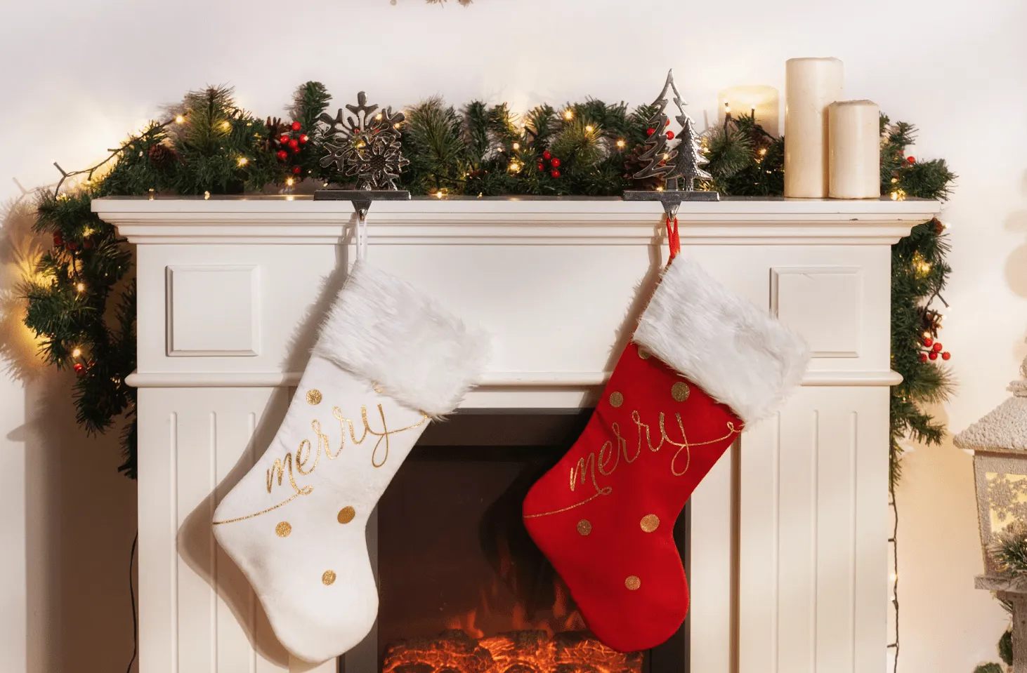 Gold Foil Merry Stocking 2 Asst (53cm)