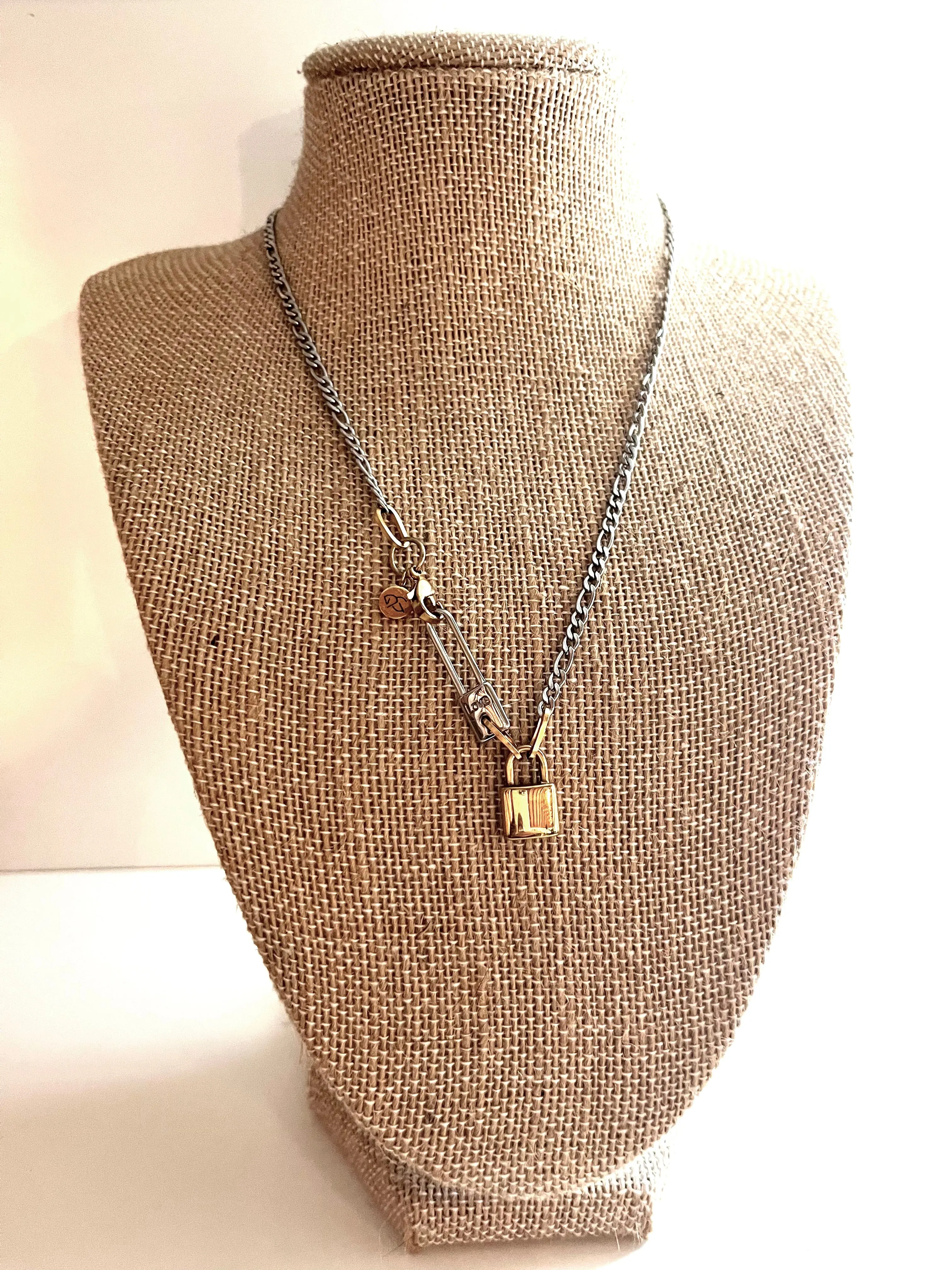 HERA NECKLACE - Limited Edition