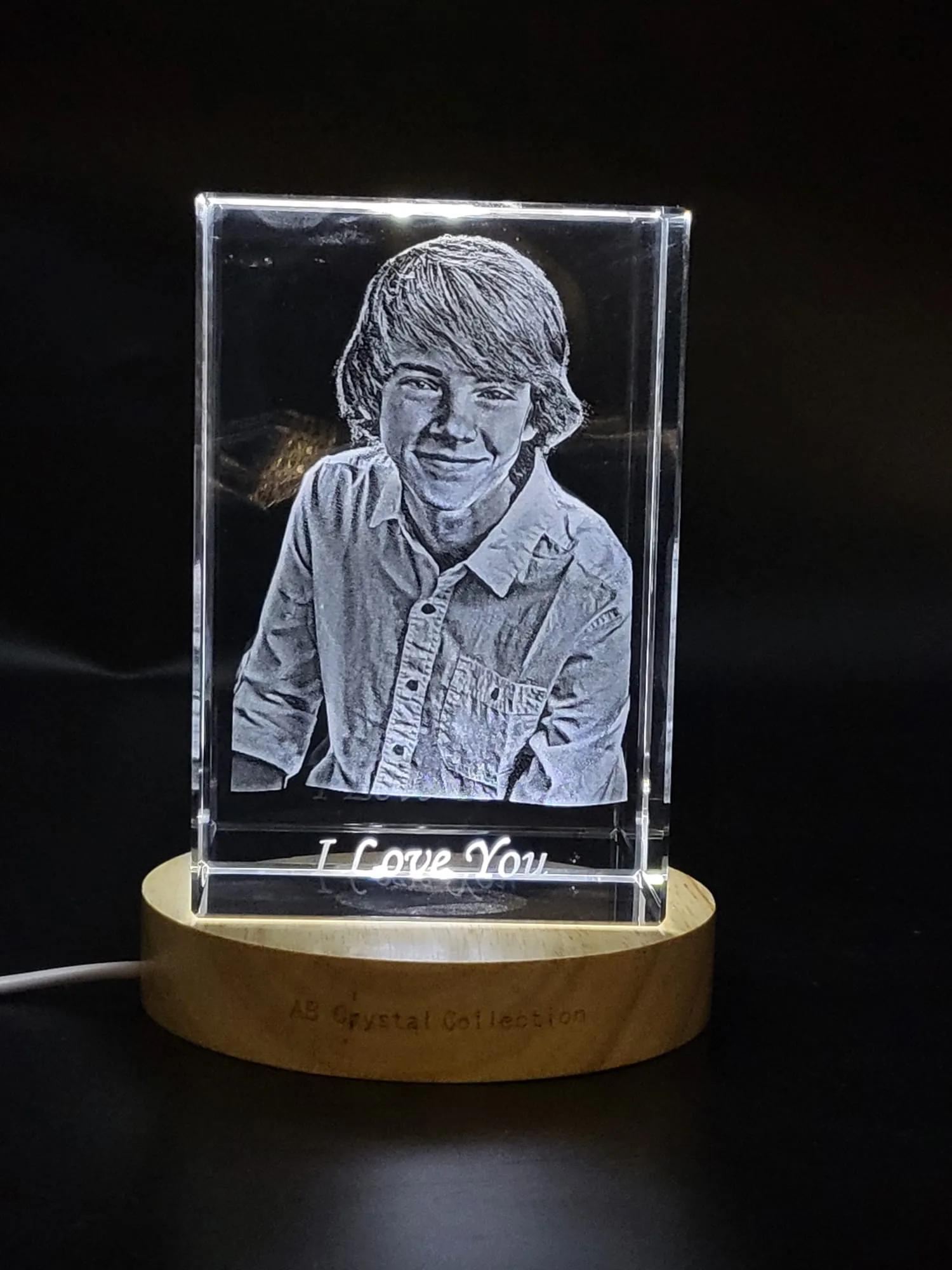 Personalized 3D Crystal Photo Gifts - Made in Canada