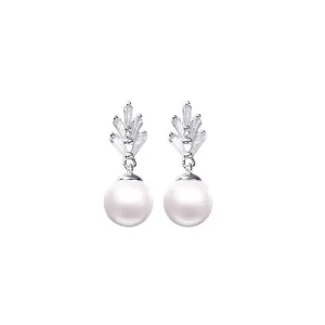 Sterling silver cute leaf with a pearl earring