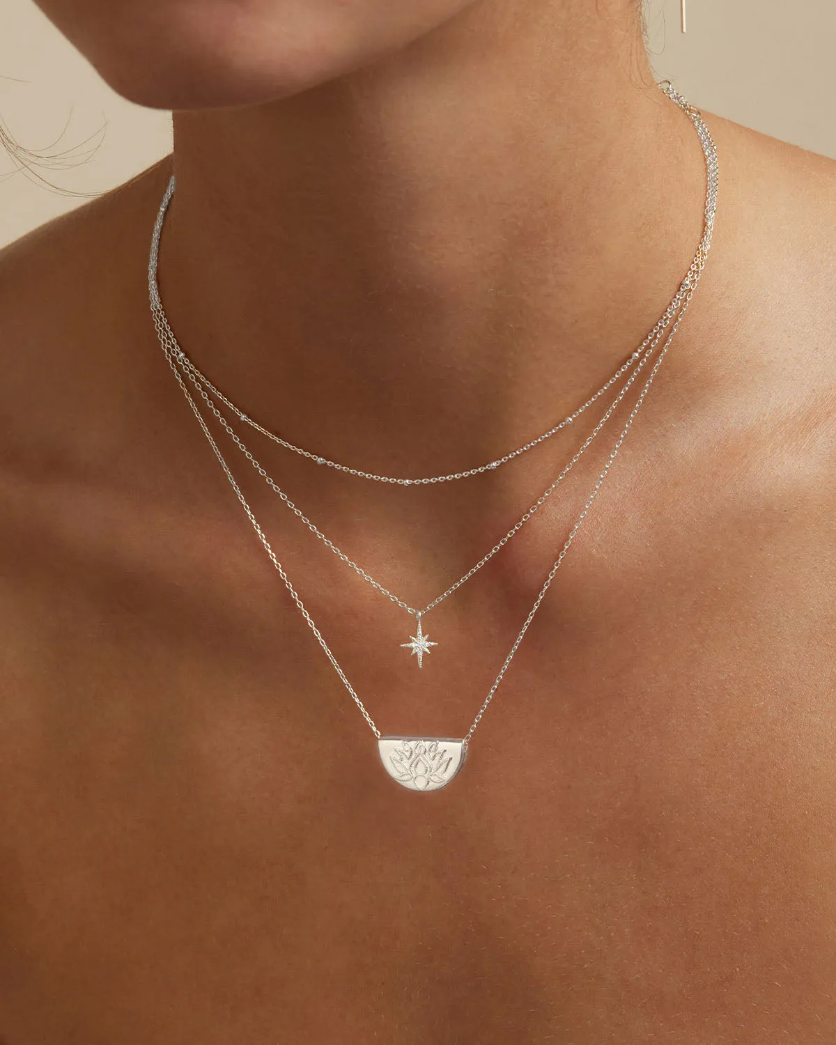 Sterling Silver Lotus Short Necklace